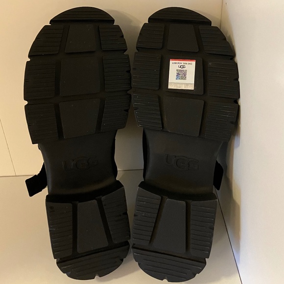 UGG Ashton Lug Black Size 8 Sandal Platform Chunky Slide Leather Nubuck - Picture 3 of 4